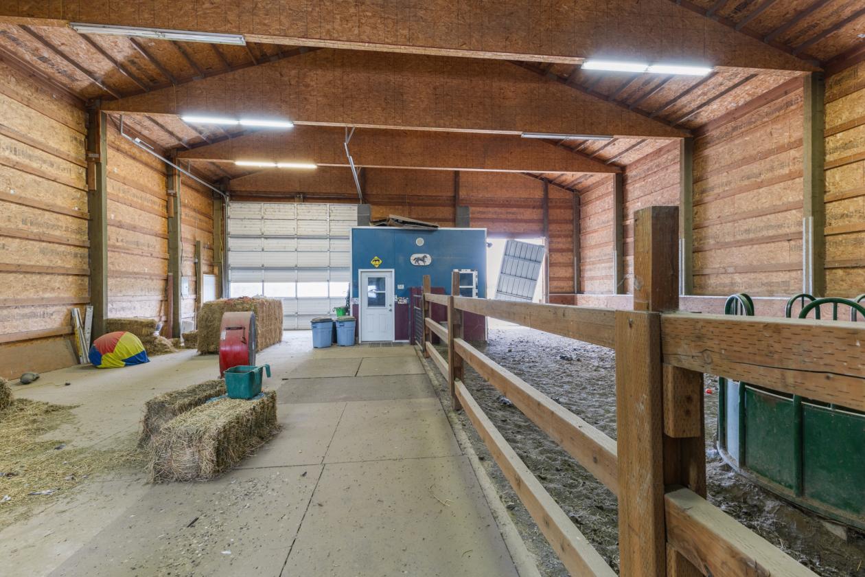 Lakeview Equestrian Estate w/ Shop & Barn - photo 8