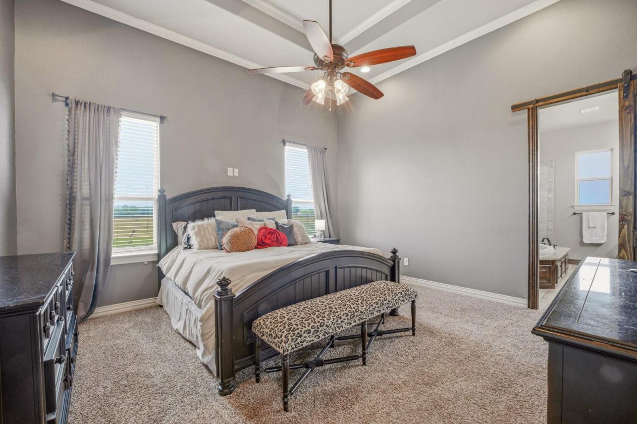 Luxury Country Living - photo 9