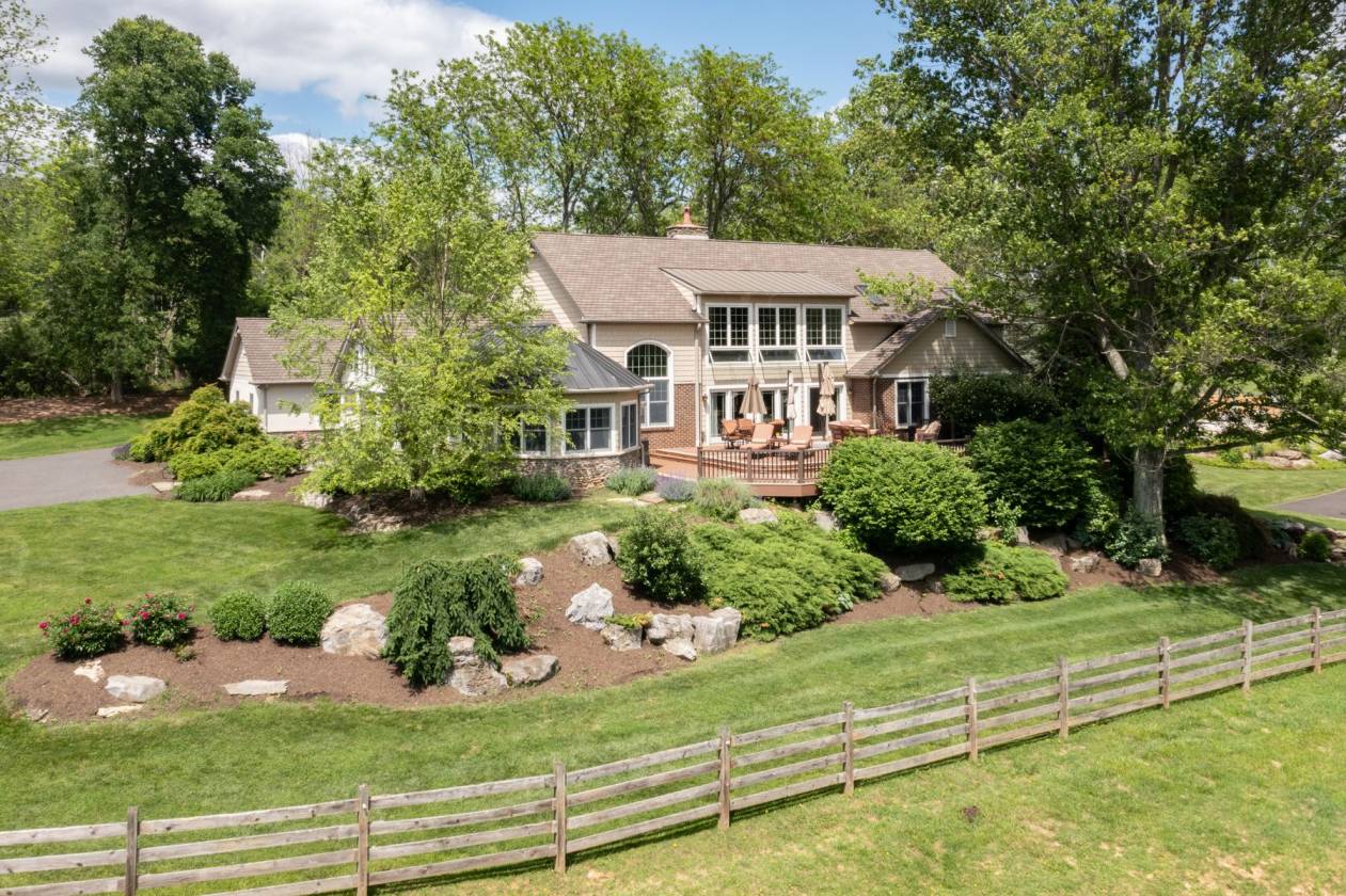 Horse Property for sale.