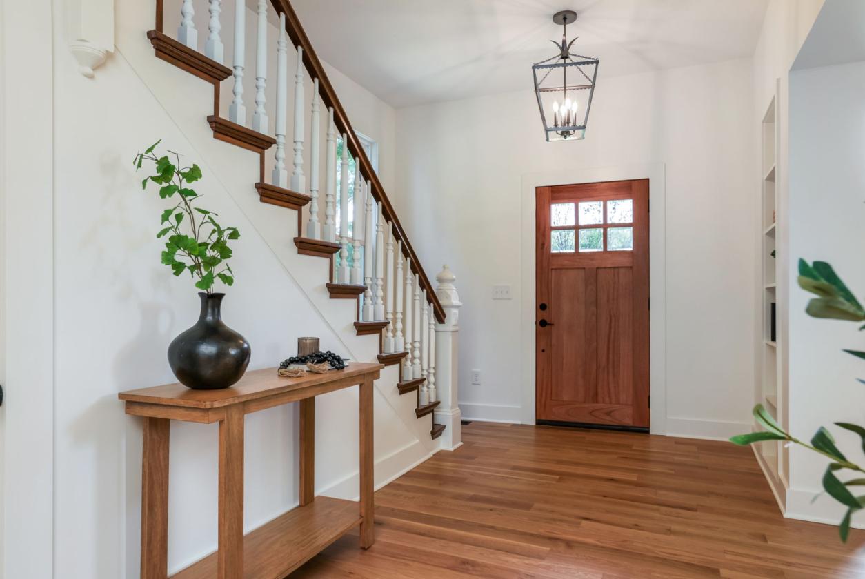Restored 1885 Italianate Farmhouse on 7 Acres - photo 10