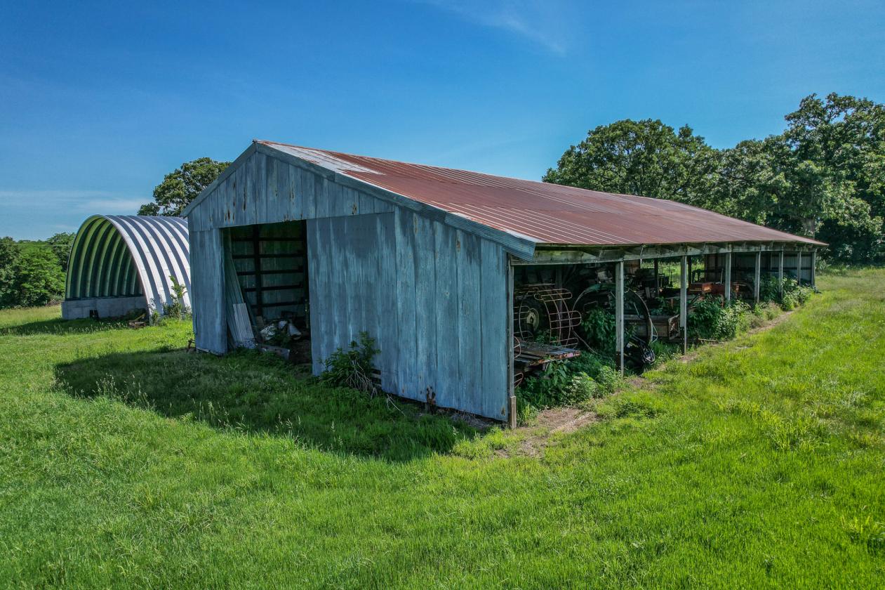 Luxury 227 Acre Horse Property - photo 16