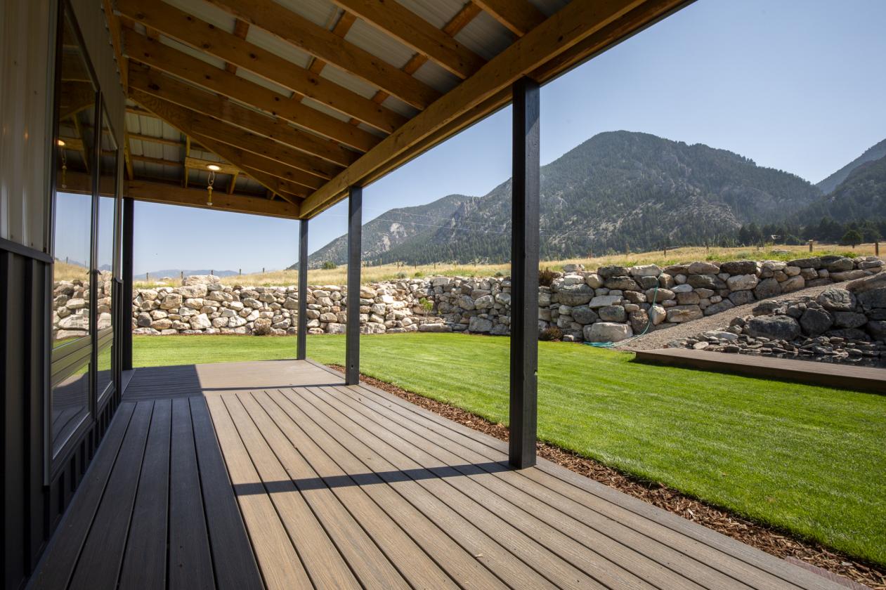 Yellowstone Corridor Luxury Horse Property - photo 27