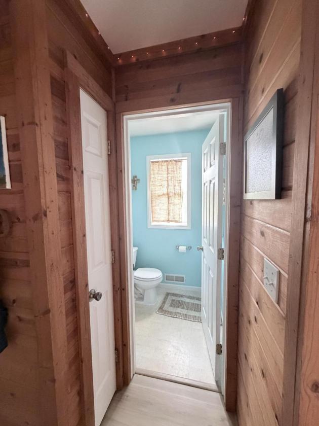 Beautiful Home on 15 Acres!! - photo 15