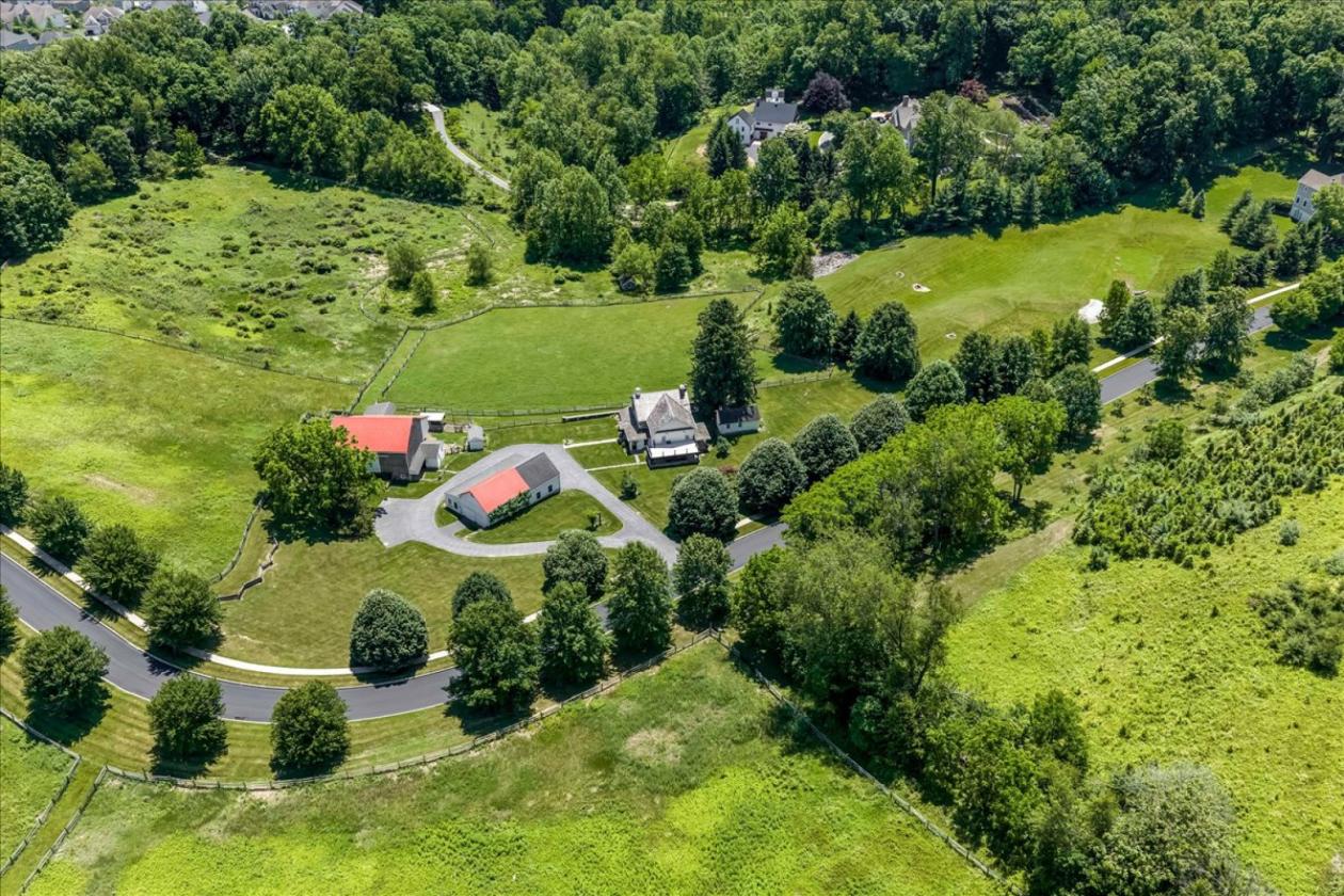 Luxury Three Kings Farm with vineyard potental! - photo 30