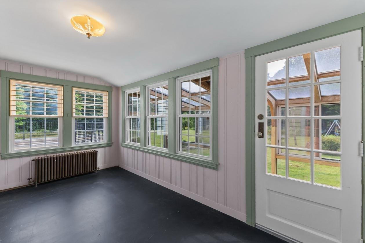 Beautiful Cape Home with Barn & Direct Trail Access - photo 16