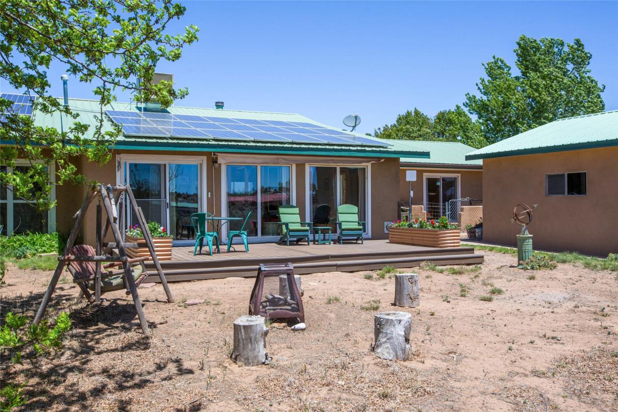 Starry Night Ranch - House/Guest House/Barn - photo 16