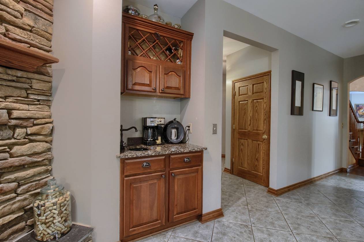 Horse farm for sale Dryden, Lapeer County, Michigan Horse ranch for sale