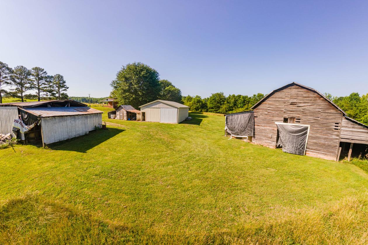 SCENIC BEAUTIFUL FARM - photo 12