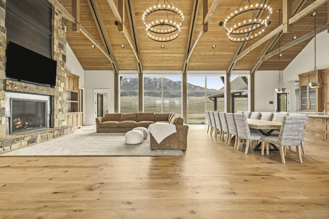 Newly built equestrian retreat with home & arena - photo 4
