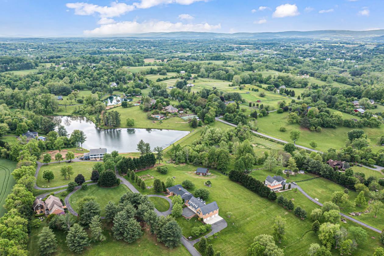 Horse Property for sale.