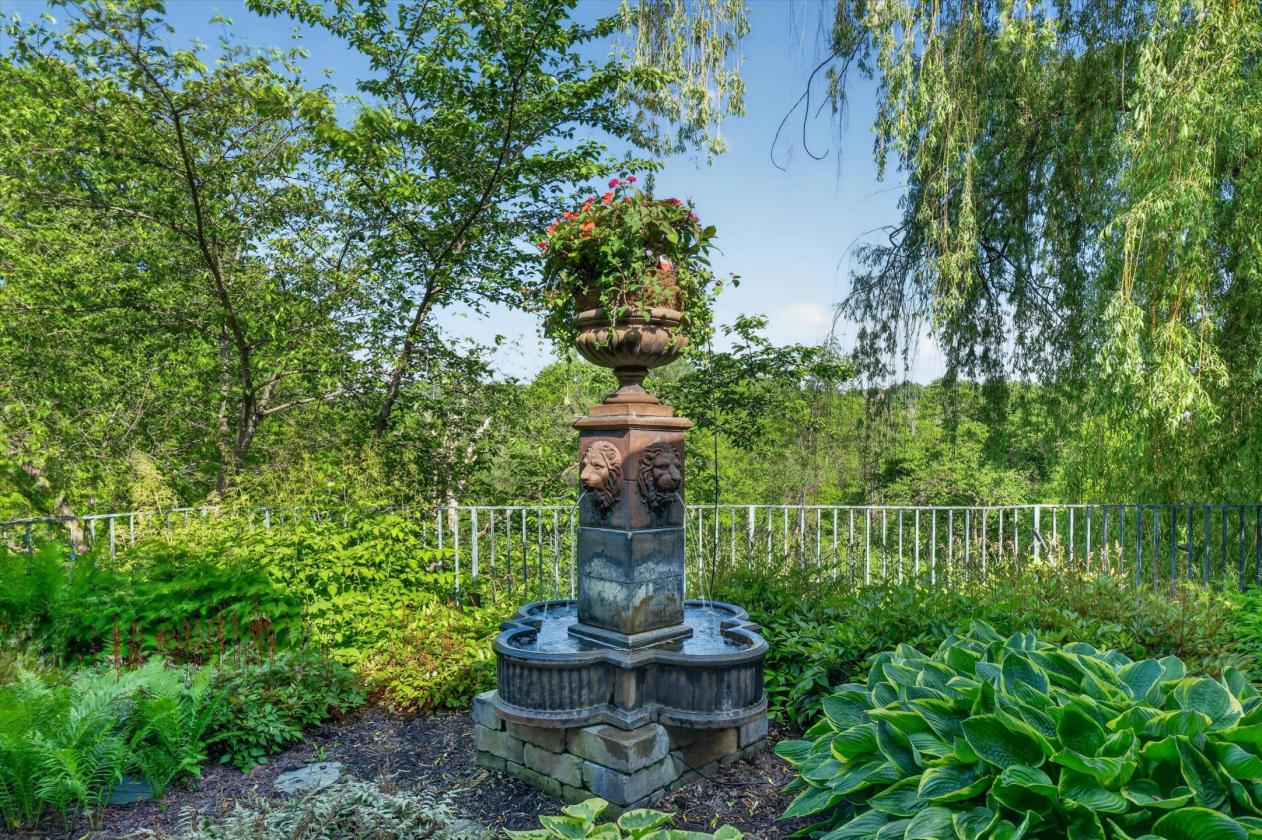 Stunning Hudson Valley Equestrian Estate - photo 24