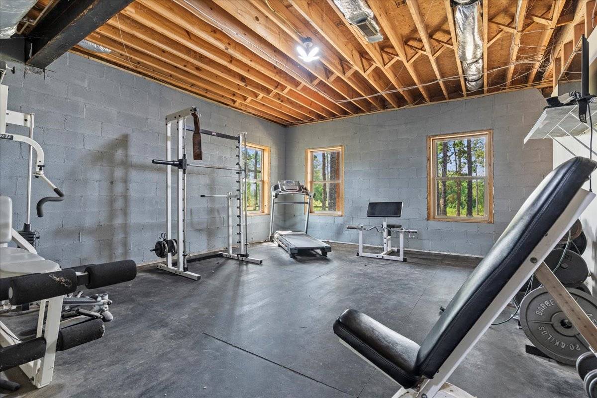 Equestrian Retreat custom log home on 68 Acres  - photo 27