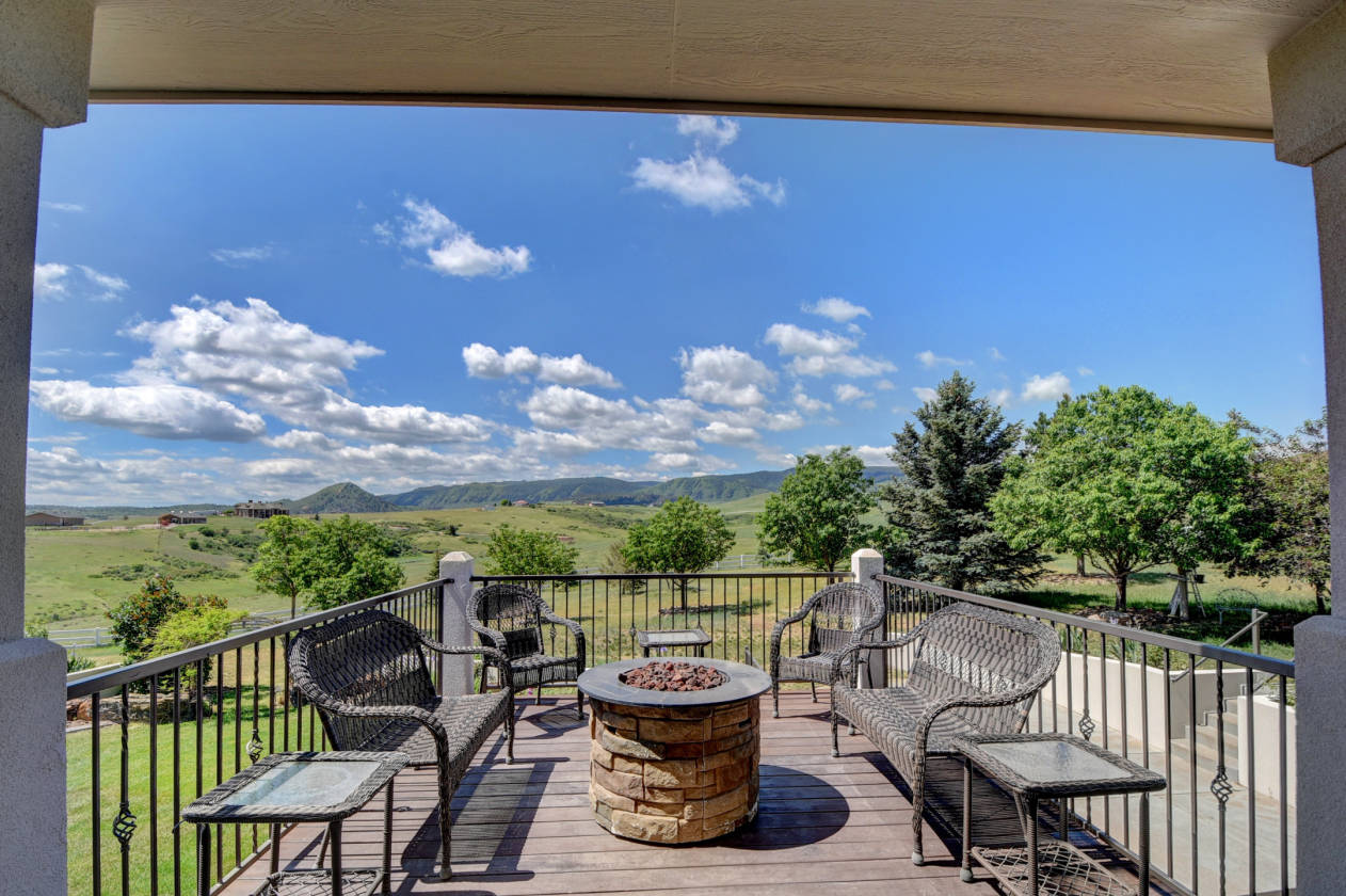 Luxury Equestrian Estate with Indoor Arena Sedalia, Douglas County