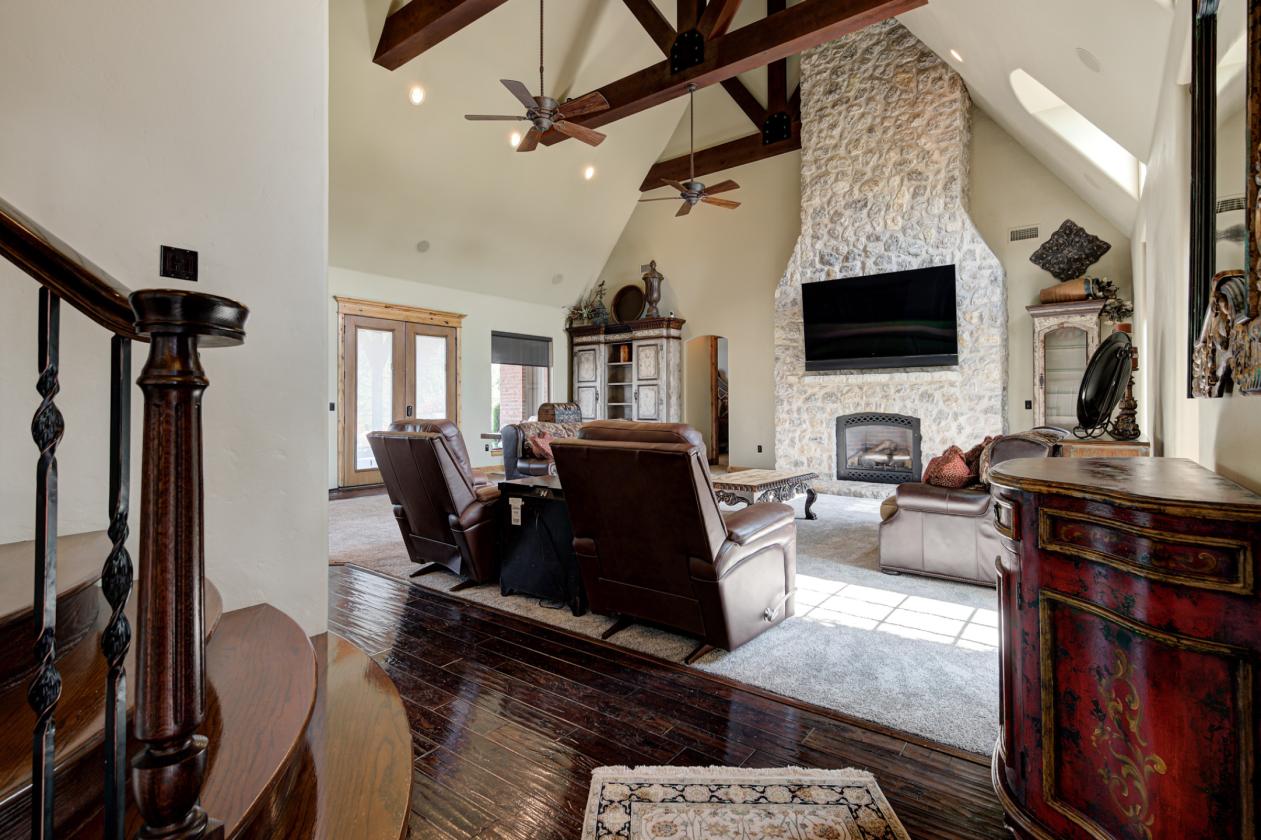 Luxury Horse Property - photo 28