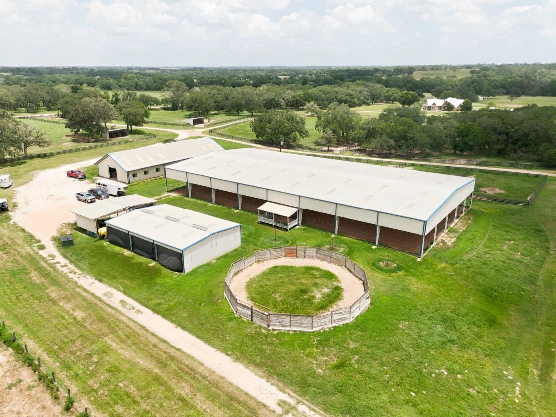 76 Ac. Braun Farm - photo 1