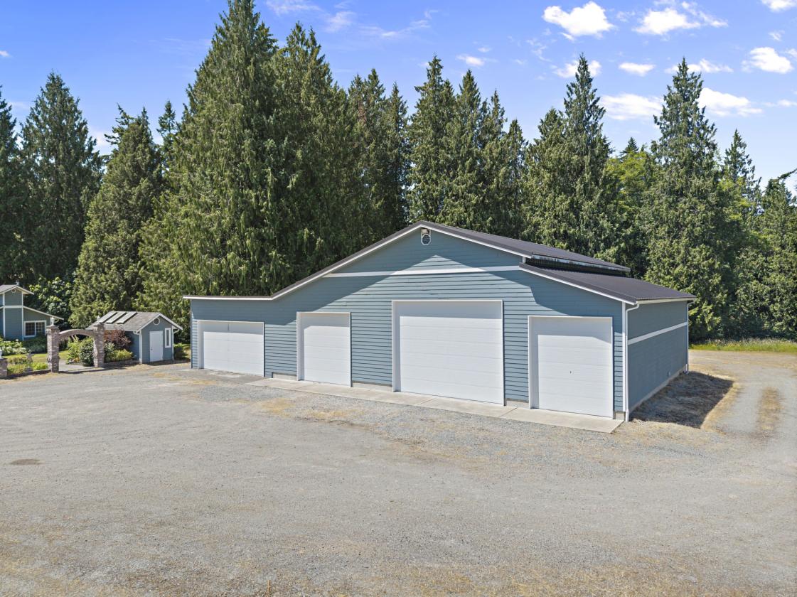 NEW PRICE |Exceptional 5-acre Horse Property - photo 26