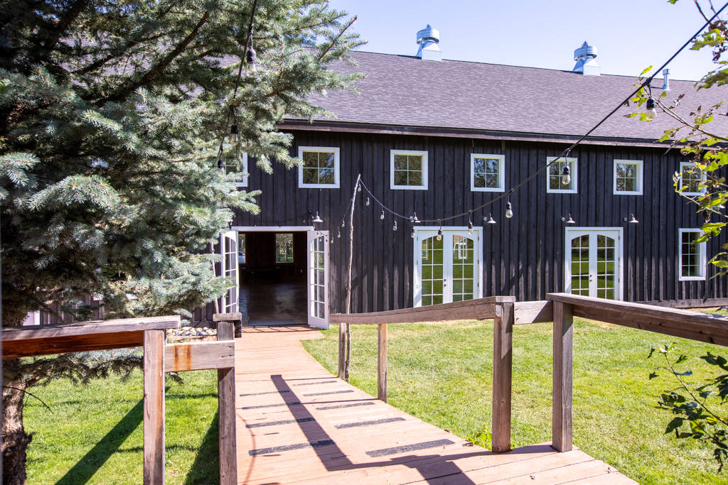 ROBERTS, MONTANA _The American Dream, A Place Like No Other! Roberts