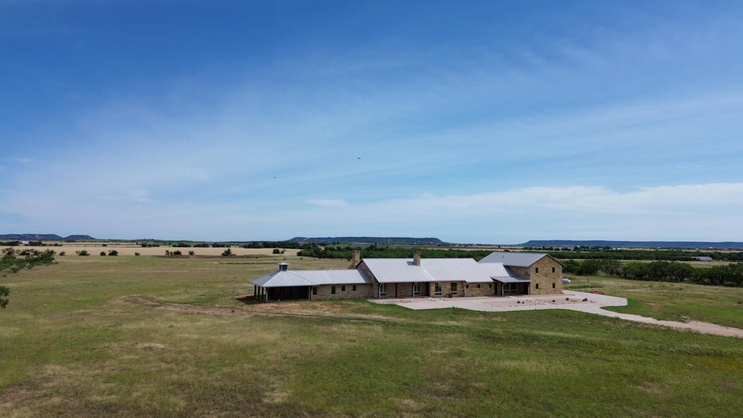 The Hayfield House - photo 1
