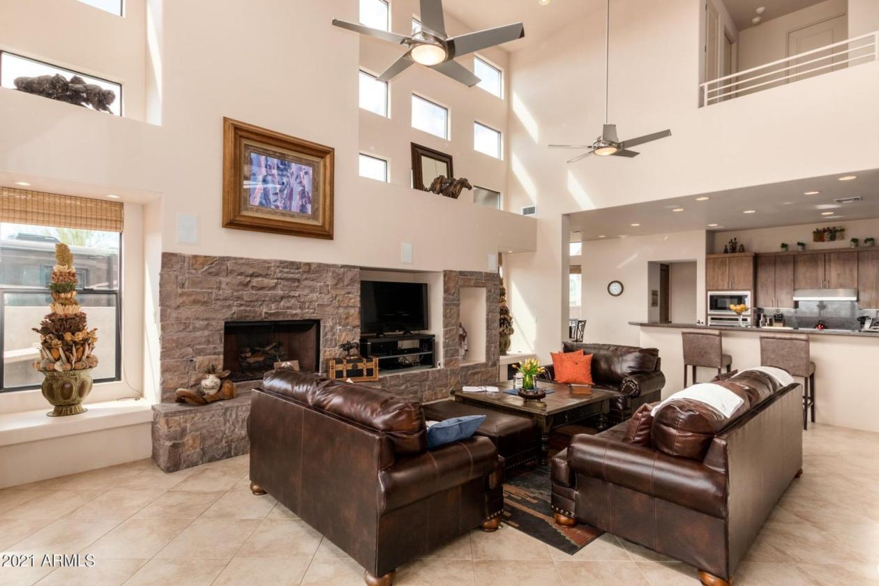 LUXURY EQUESTRIAN ESTATE,  2.7 ACRES - photo 13