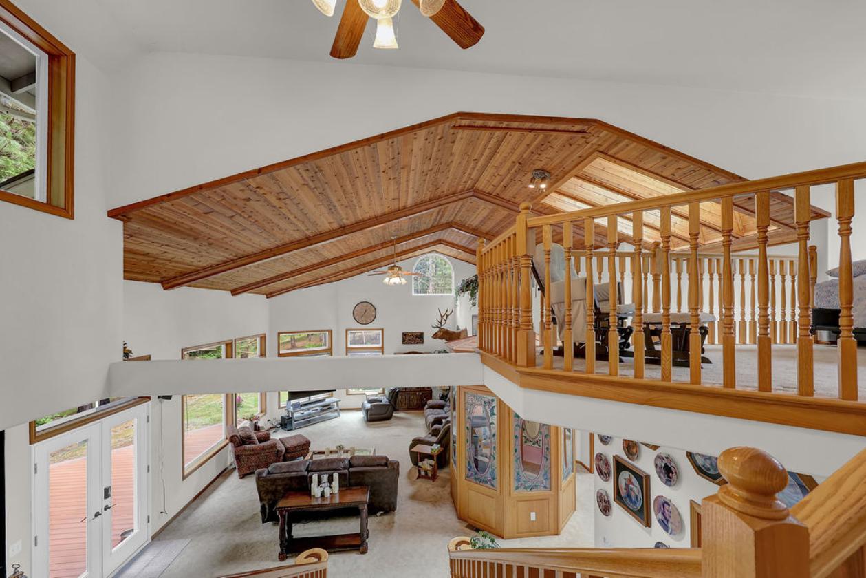 73+acre Estate a rare blend of amenities! - photo 13