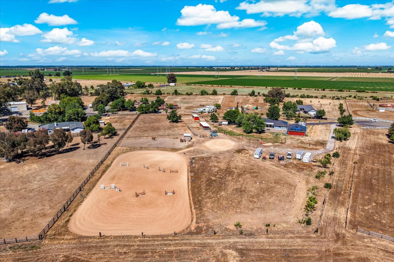 Equestian Property with Stunning Vaca Hill Views! - photo 1