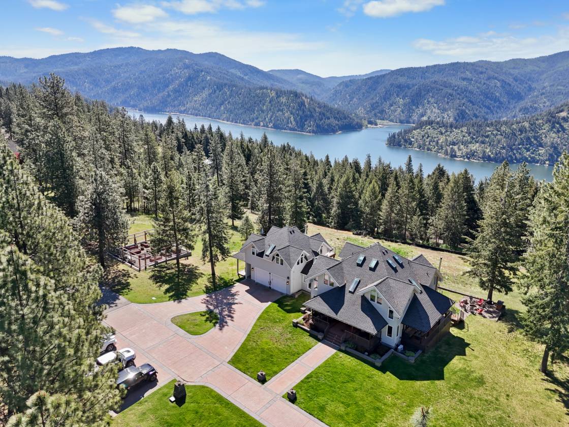 Horse Property for sale.