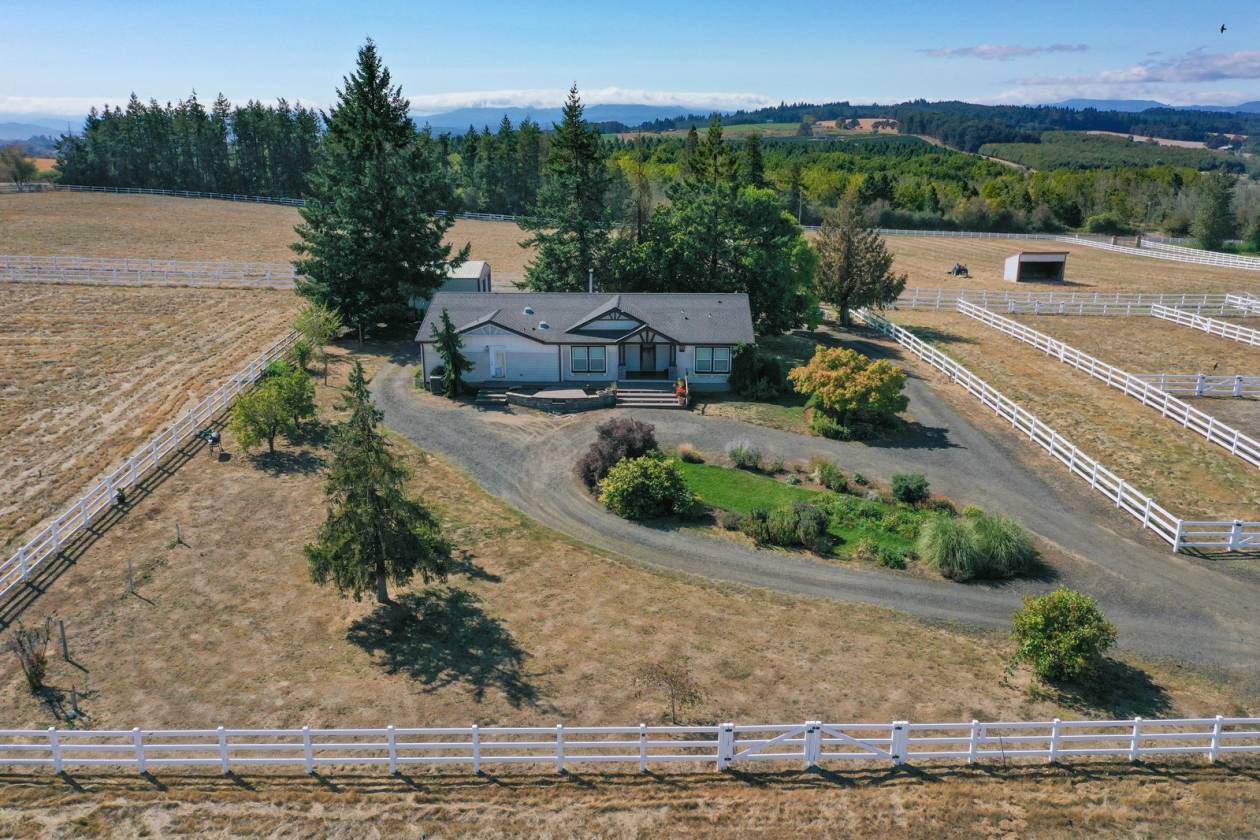 55.20 Gated Polo Ridge Equestrian Center Monmouth, Polk County