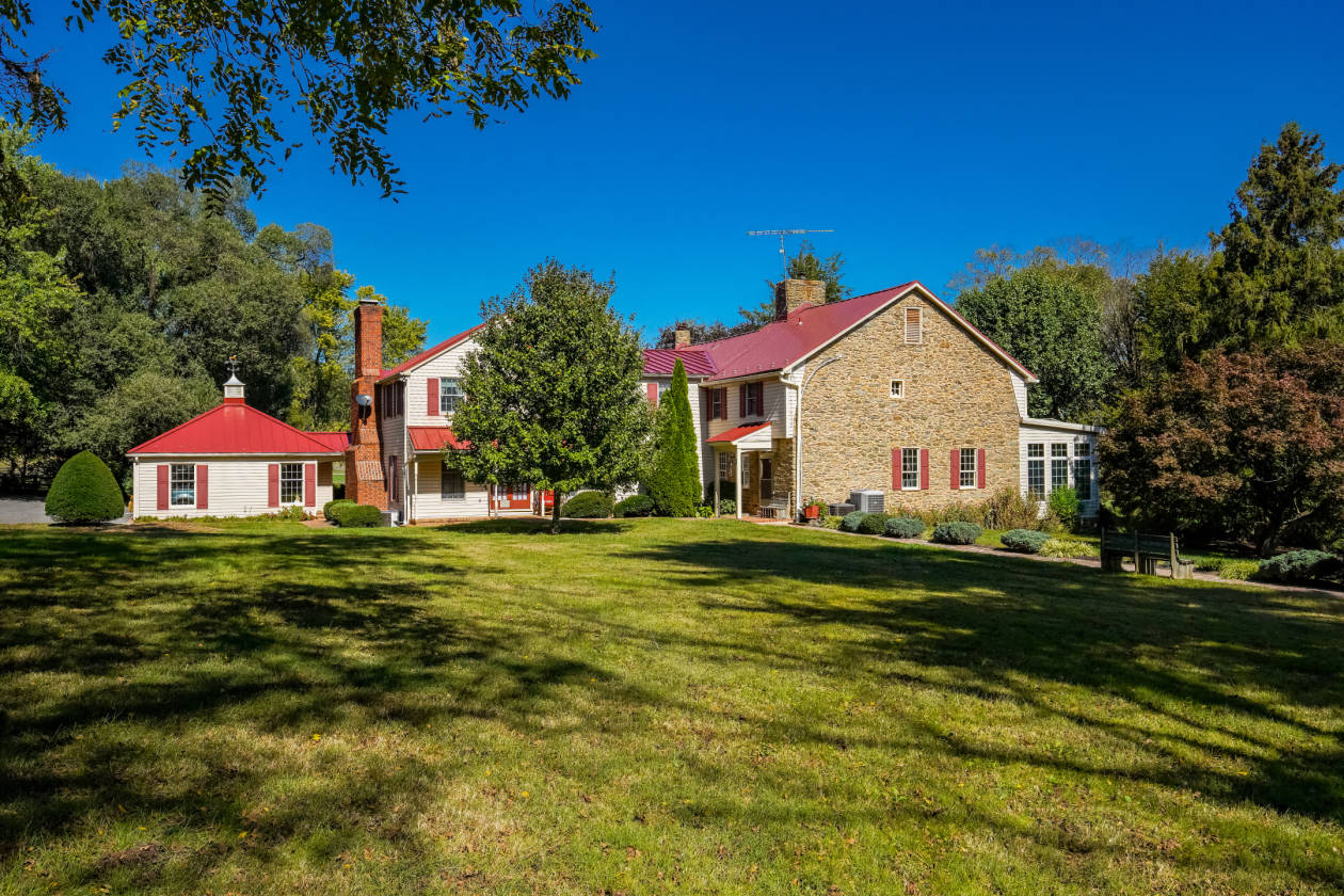 EQUESTRIAN ESTATE for sale Westminster, Carroll County, Maryland