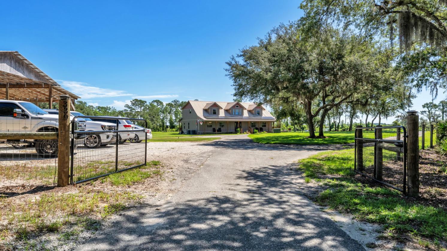 20-Acre Equestrian Estate near Sebring Raceway - photo 4