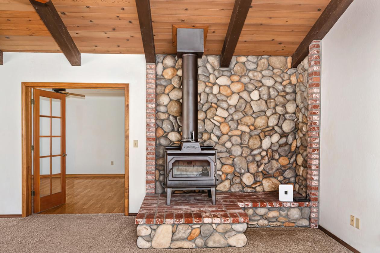 25-Acre Country Home & Horse Property - photo 18