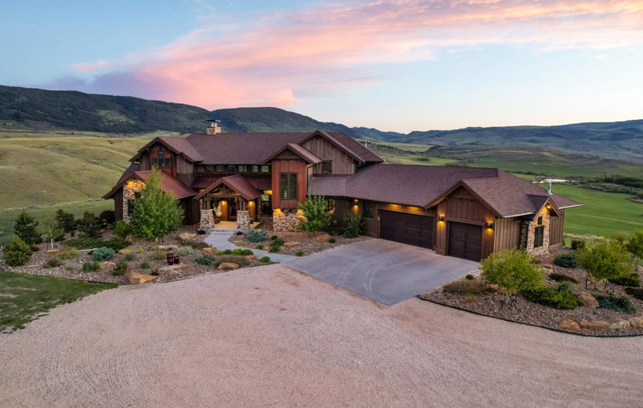 Luxury Wyoming Horse Property w/ Indoor Arena - photo 17