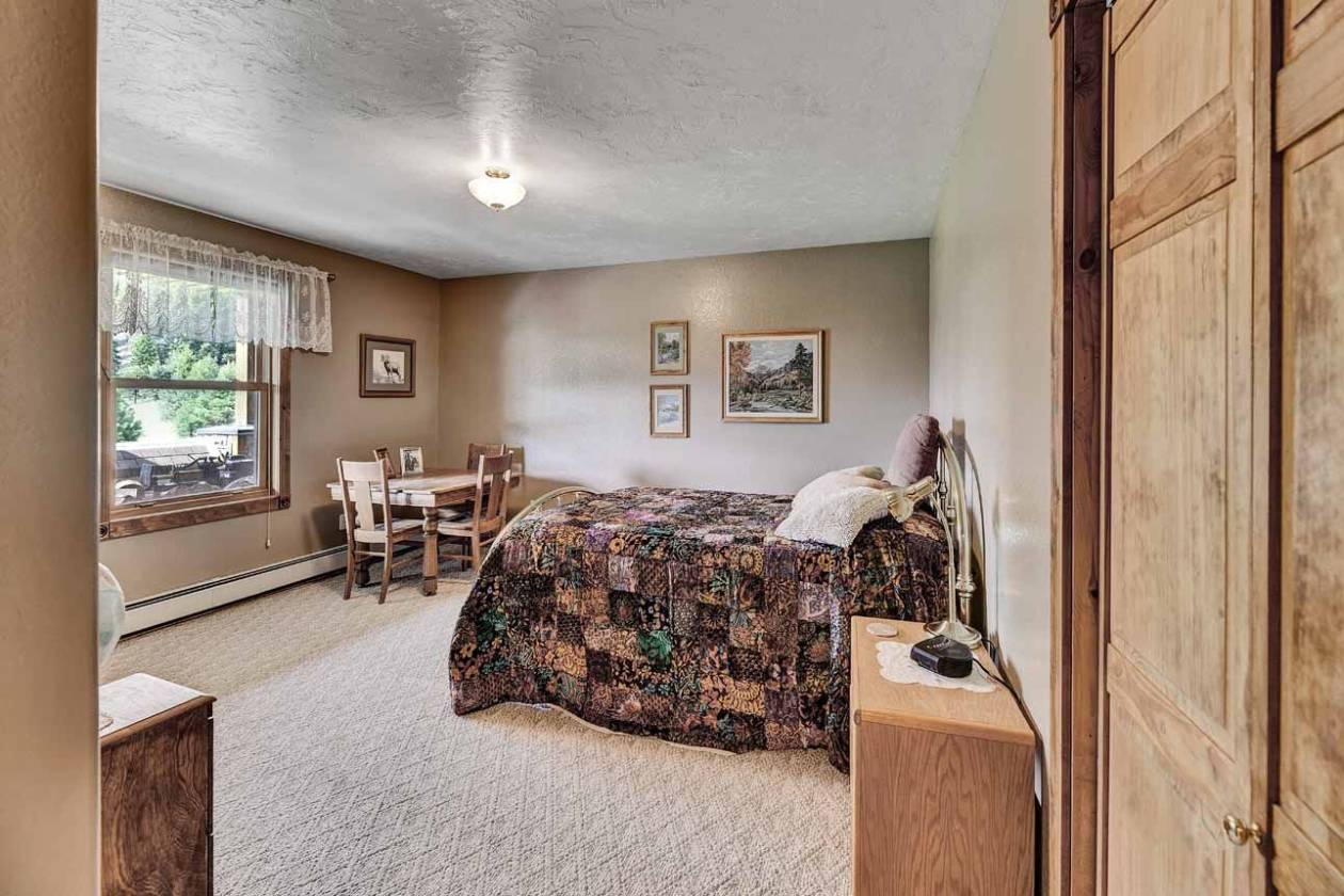 MOUNTAIN PROPERTY NEAR AVON, MONTANA Garrison, Powell County, Montana