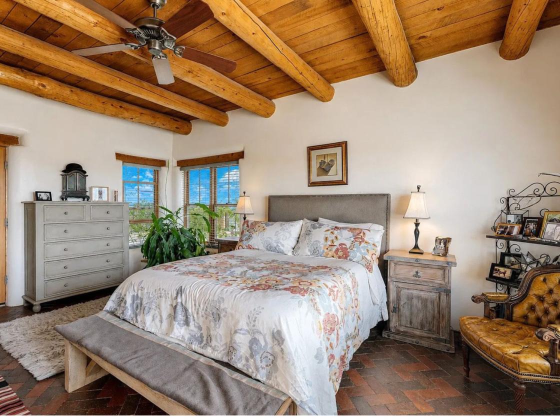 Established Santa Fe Equestrian Estate - photo 15