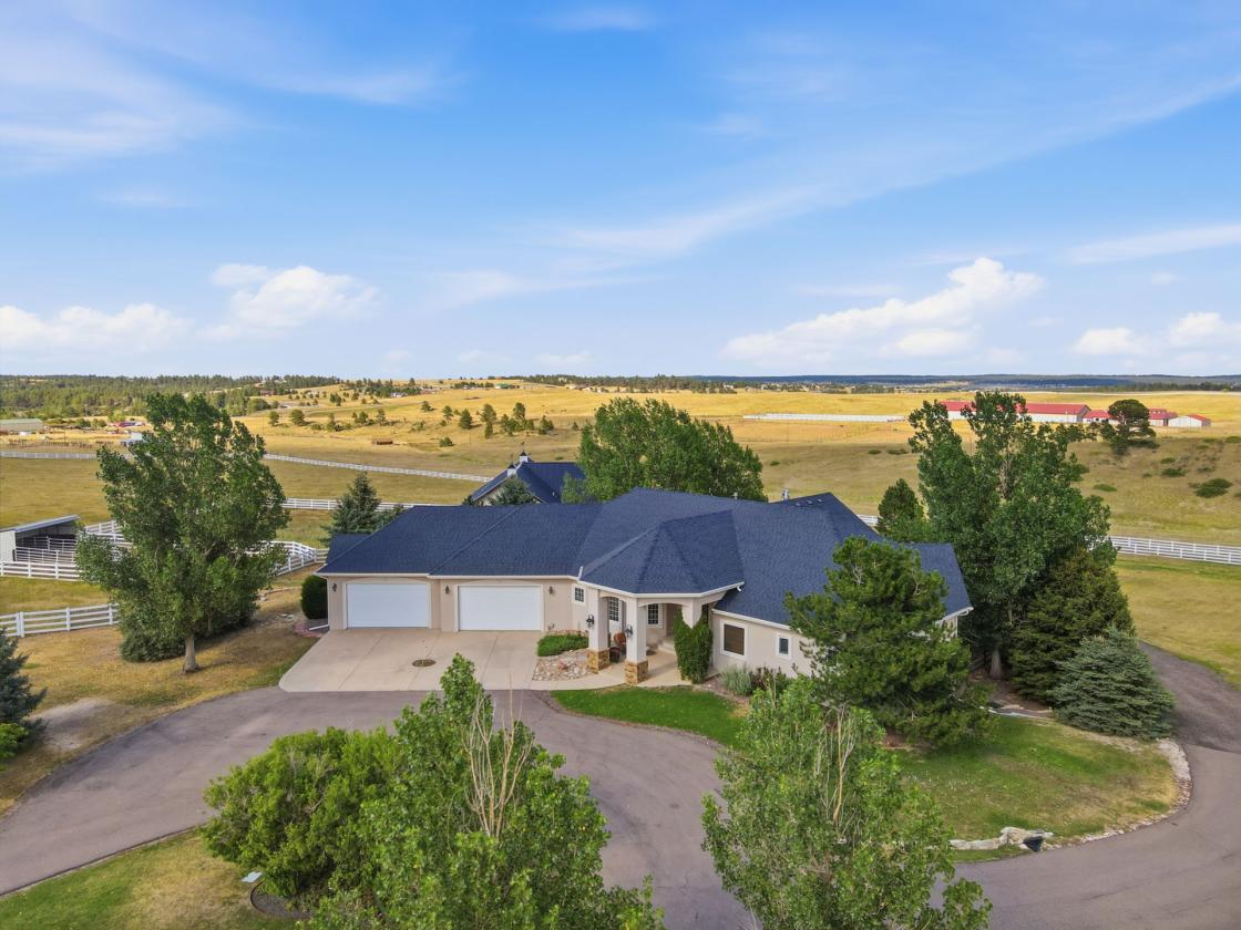 Custom 13.53 Acre Horse Property - photo 3