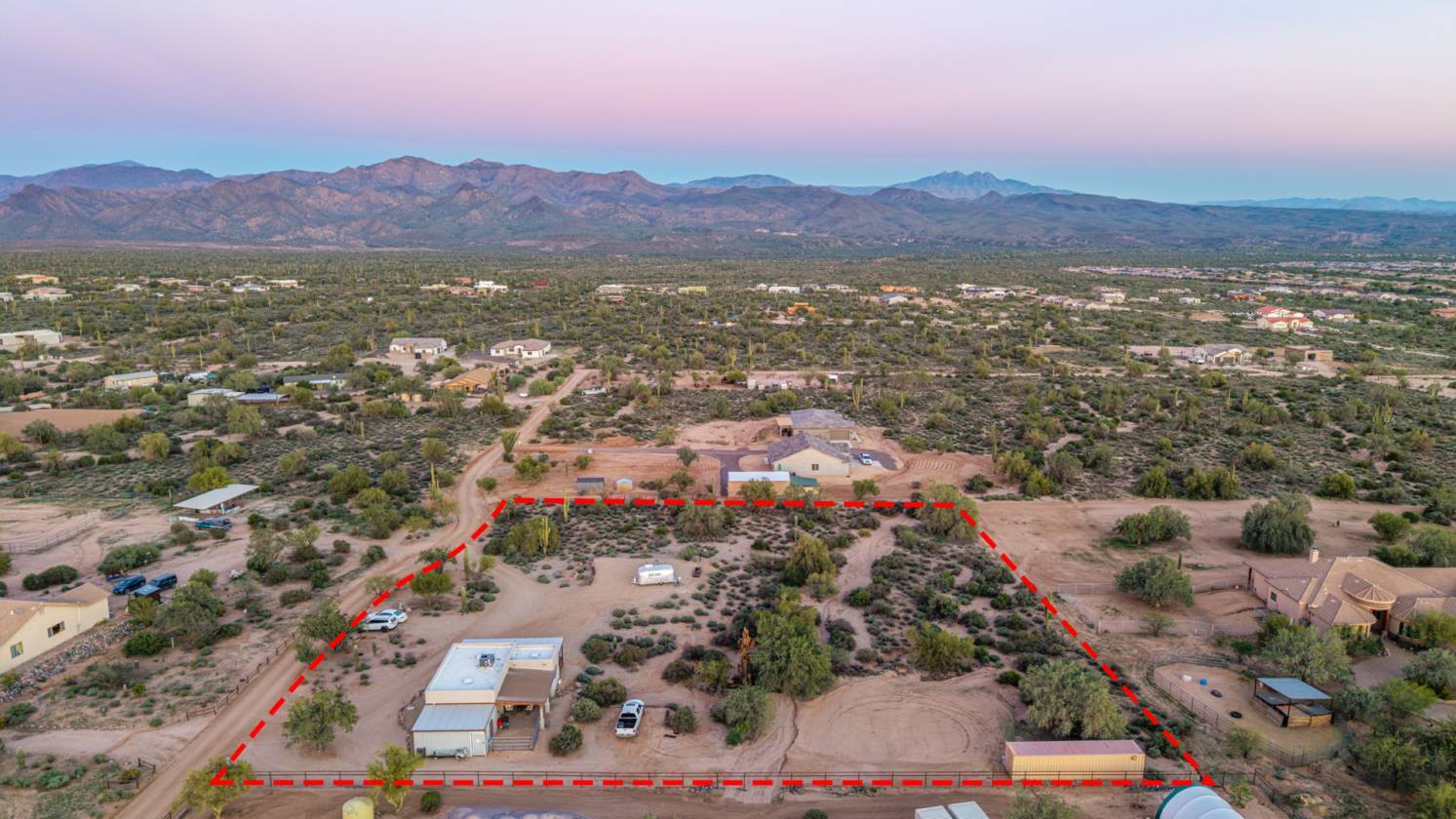 Horse Property for sale.