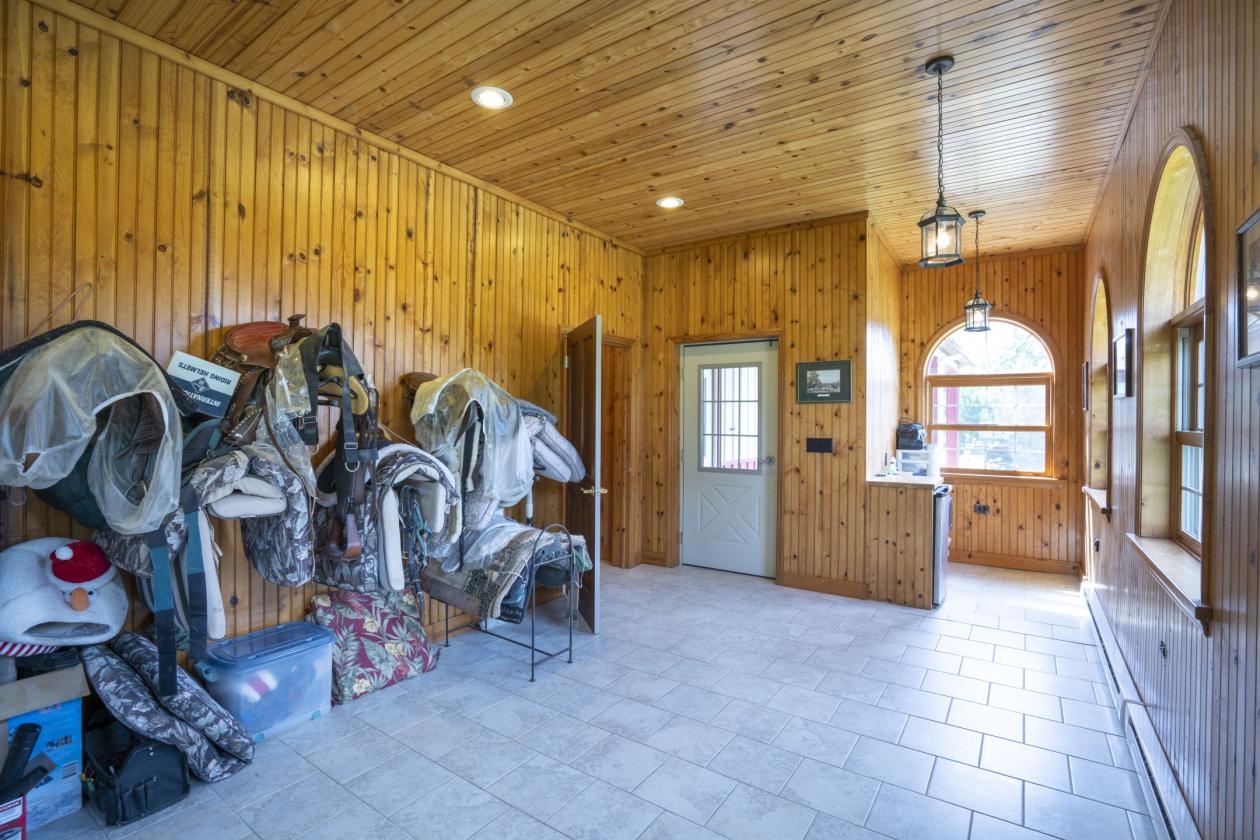 Exceptional Equestrian Estate on 134+ Acres - photo 11