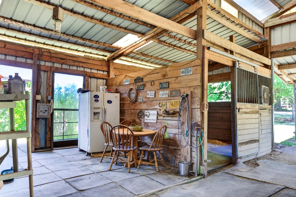 Experience the Ultimate Equestrian Lifestyle - photo 9