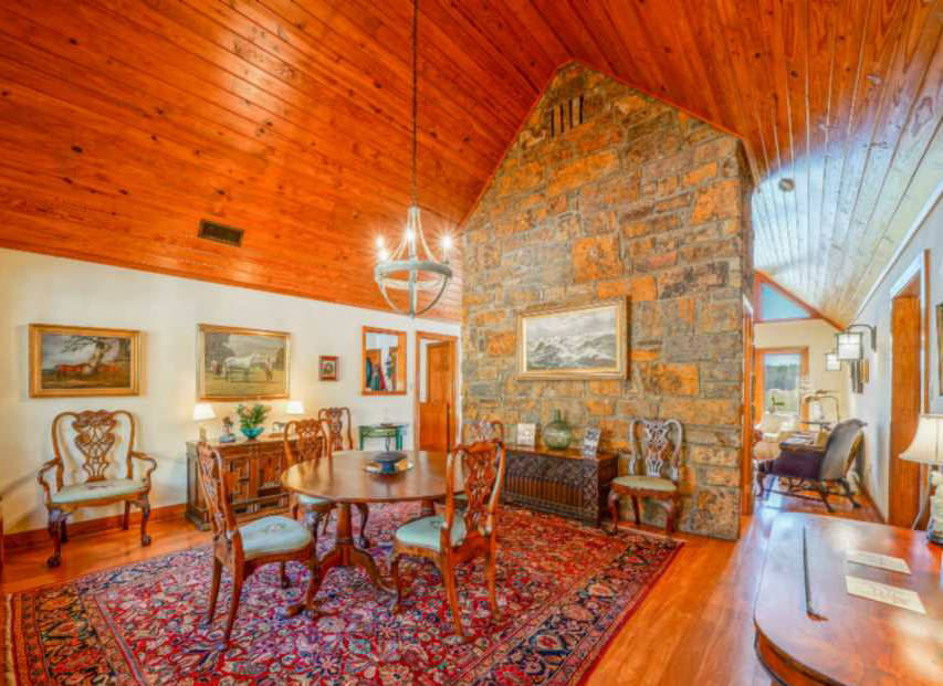 149 Acre Timberlake Horse Farm with Enclosed Arena Royal, Garland