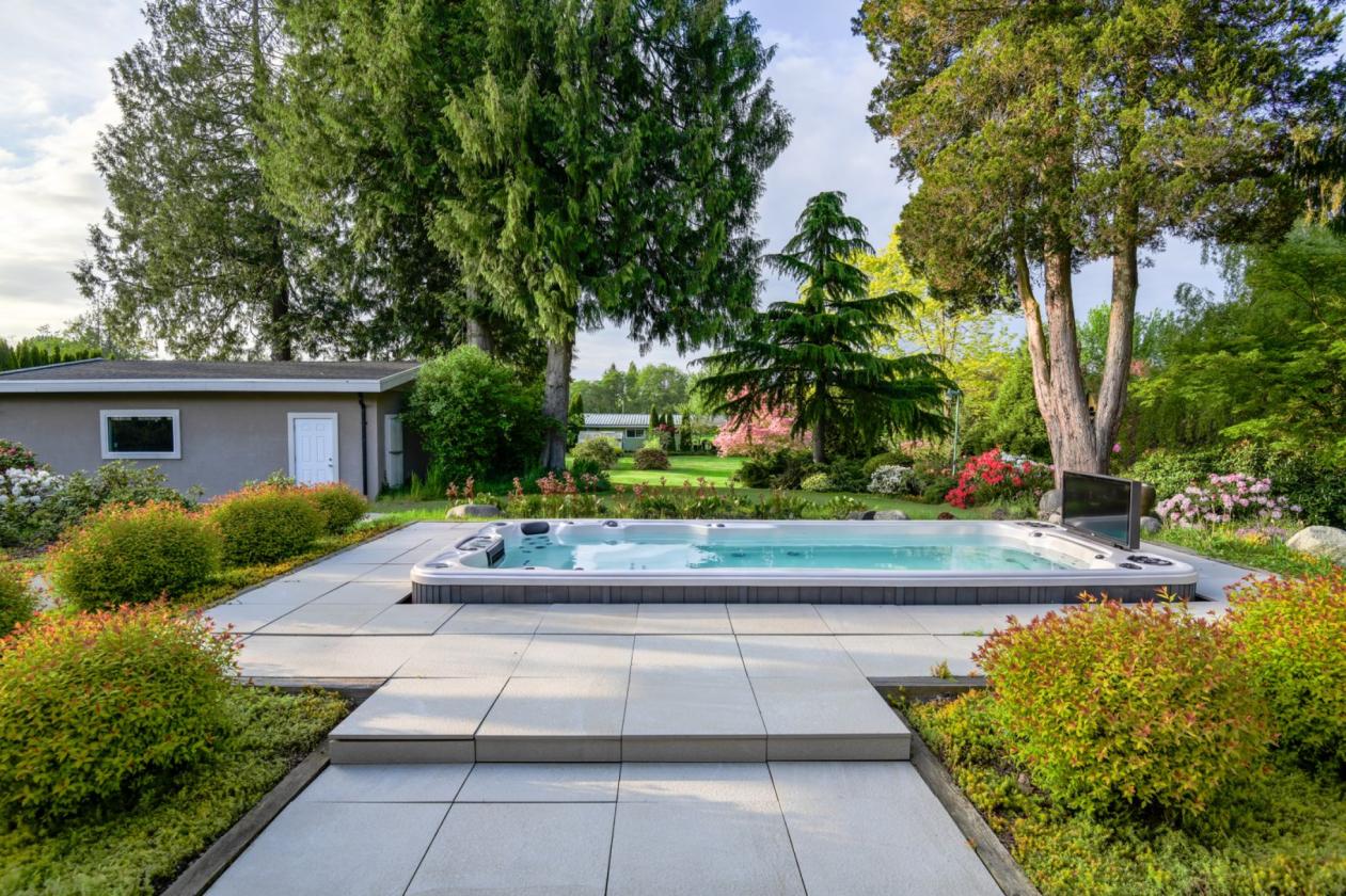 Luxury legacy estate on park-like 4.64 acres - photo 19