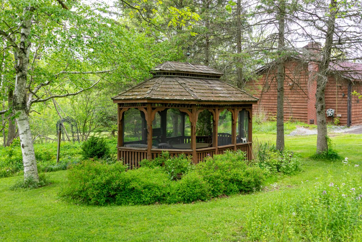 9 Beautiful Acres,  Home, Barn, Garages, etc - photo 11