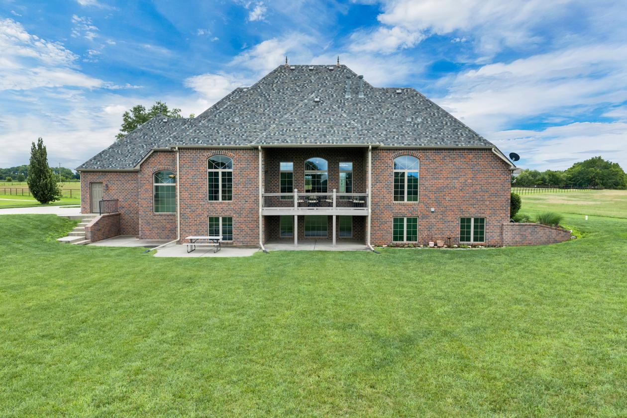 Premier Equestrian Estate in Sedgwick County - photo 24