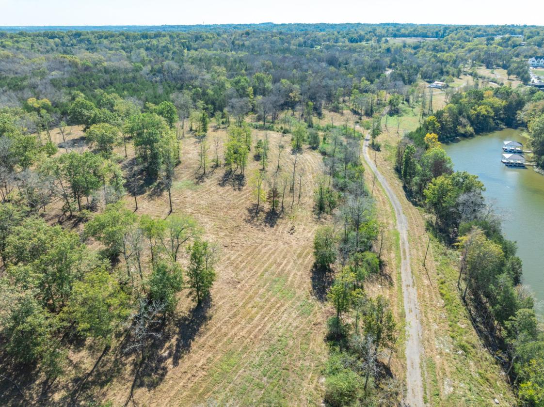 Ultra Luxury Lakefront Property - Nashville Area - photo 14