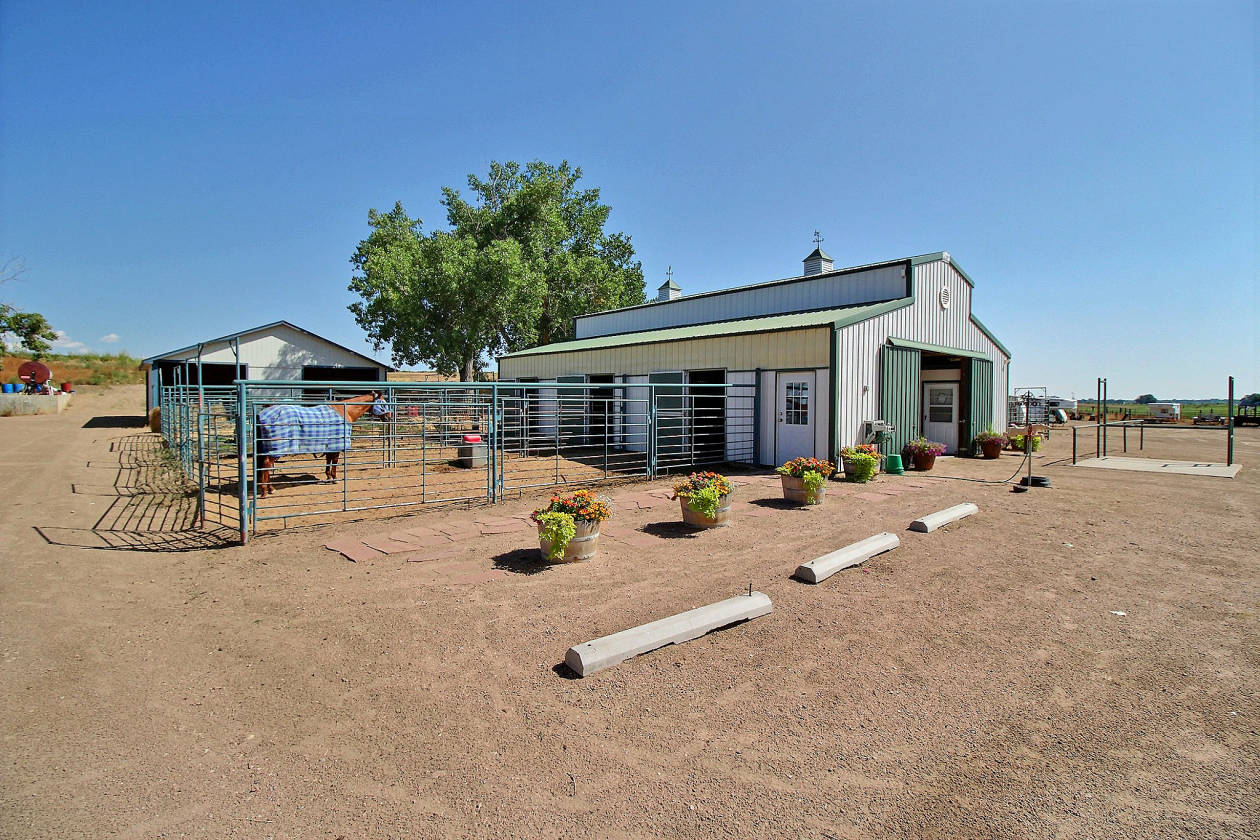 32 Acre Horse Property With Irrigated Acres Greeley, Weld County