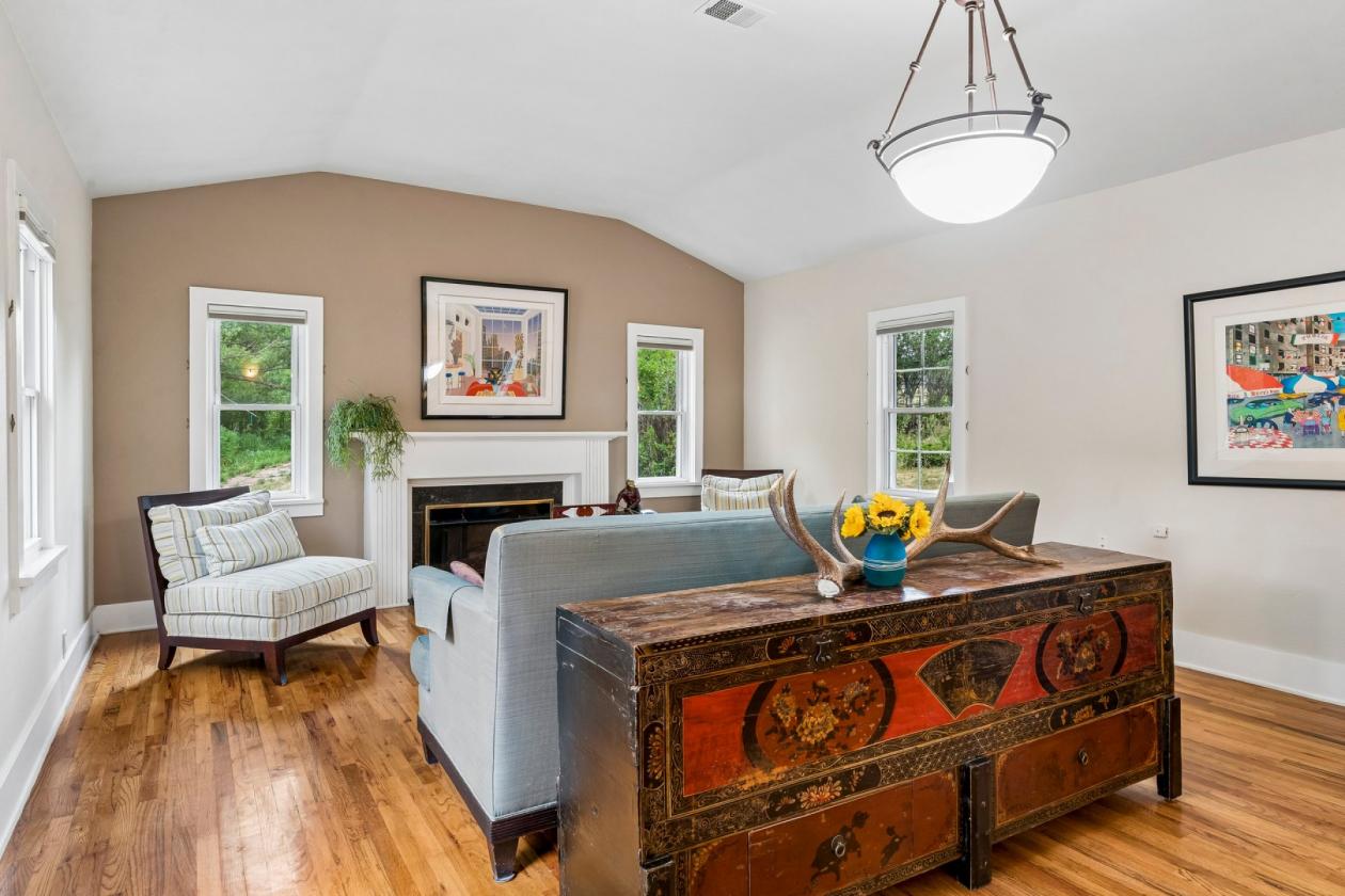 Remarkable horse property with beautiful pasture - photo 6