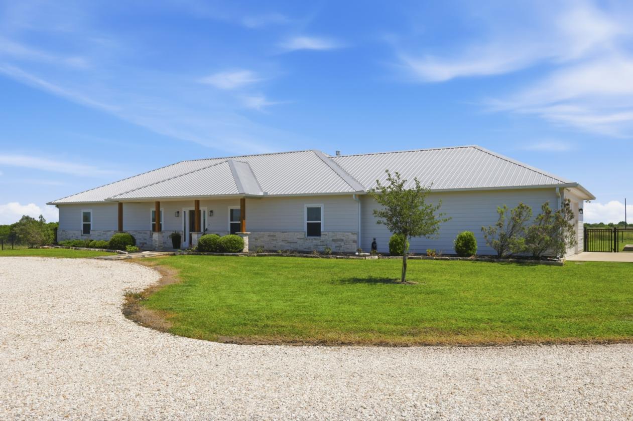 Private gated community complete with Ag-exemption - photo 4