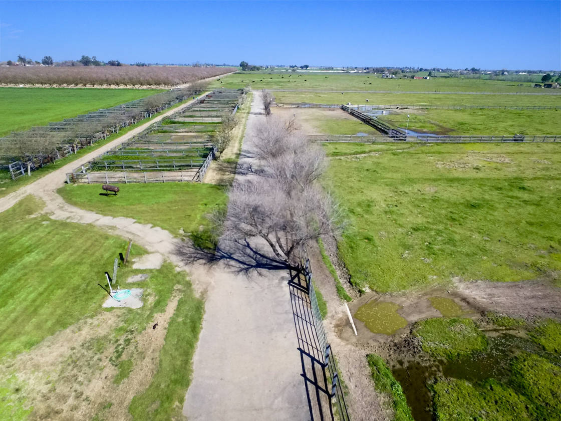 Running Horse Equine Training Farm Stevinson, Merced County