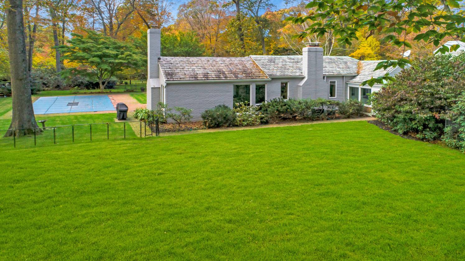 Extraordinary Custom Farm Ranch Old Brookville, Nassau County, New