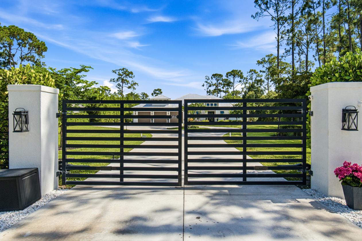 Redefined Luxury Hobby Farm Living - photo 18