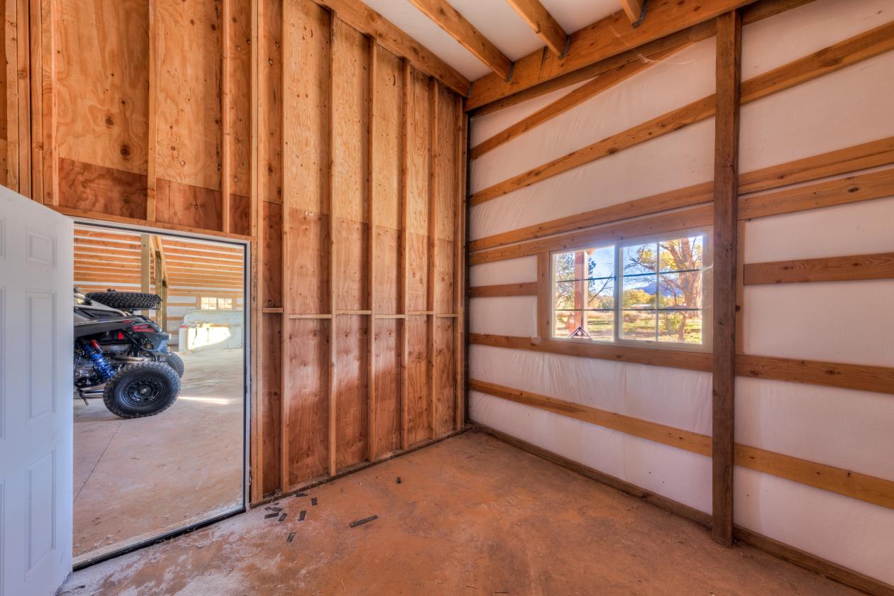 PRIZED AGRICULTURAL ACREAGE IN MOAB - photo 14