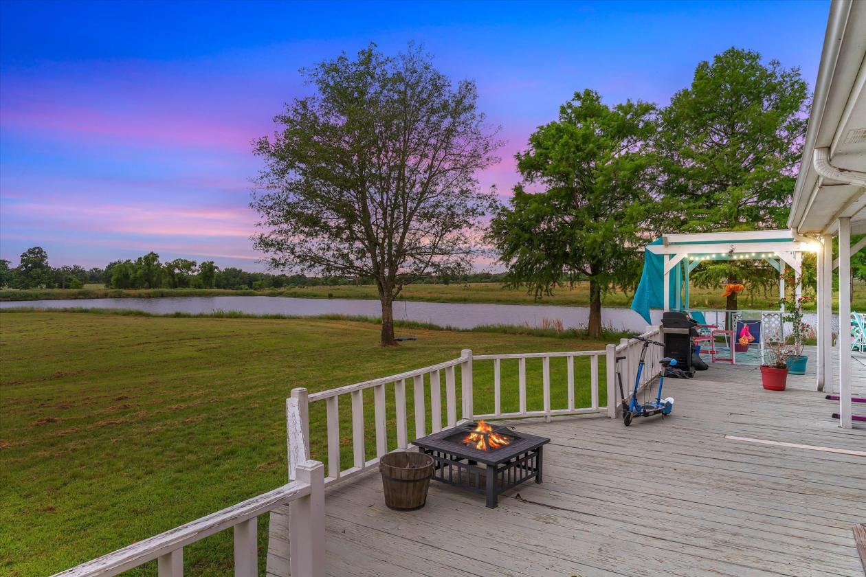 Extraordinary Multi-Generational Estate - photo 30